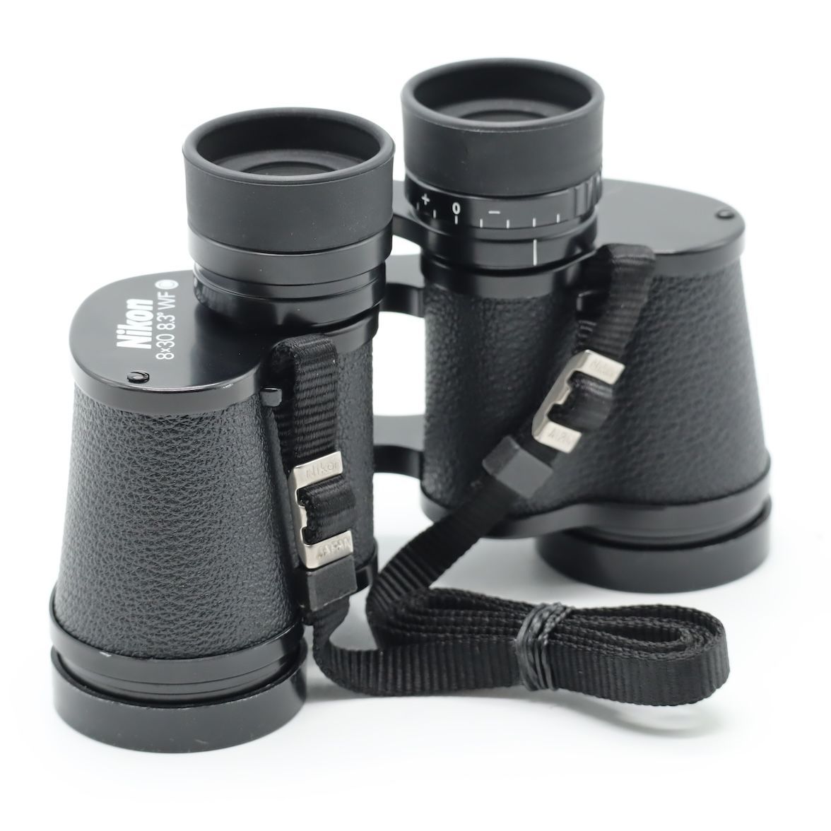 Nikon  双眼鏡　8×30 8.3° wf Nikon 双眼鏡 8×30 8.3° WF