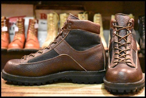 8EE 黒タグ Danner ダナー マウントフッド 30100 茶 ブラウン ゴアテックス GORE-TEX ハイキング ブーツ ダナーライト HOPESMORE FI041