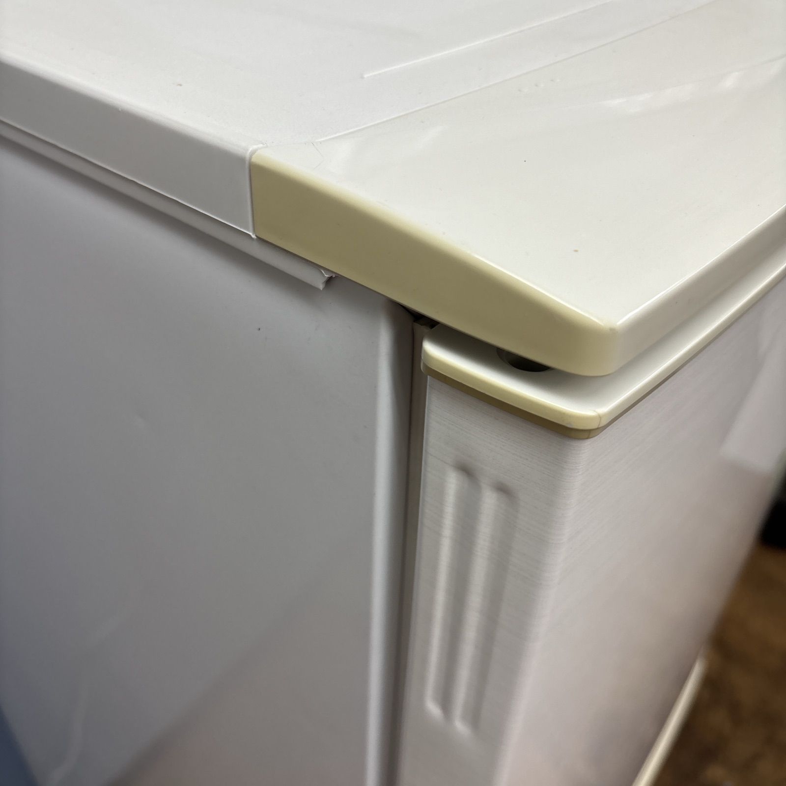 I600 ⭐ SHARP 冷蔵庫 (137L)  名古屋市近郊配送設置無料！ 冷蔵庫：シャープ