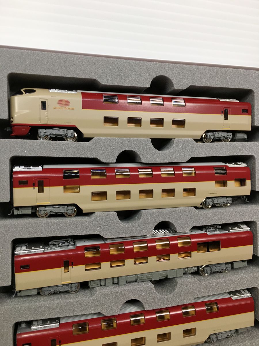 285系0番台＜サンライズエクスプレス〉パンタグラフ増設編成 7両セット 新品 285系0番台 「サンライズエクスプレス」 (パンタグラフ増設編成