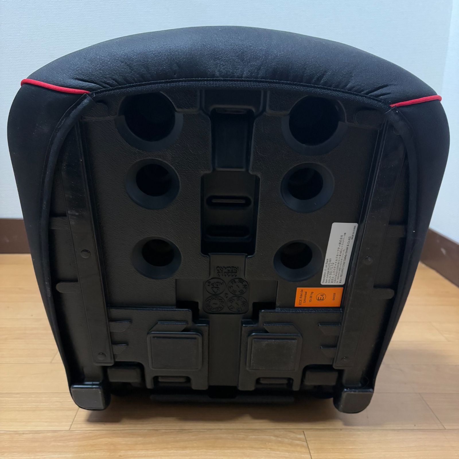 RECARO ジュニアシート ブラック RECARO 最新 Start J3 ジュニアシート ブラック ☆希少☆ RECARO