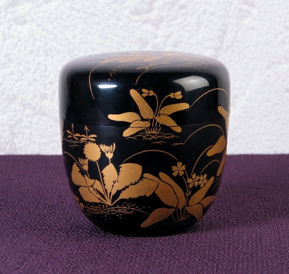 熊谷秀穂作 春草蒔絵