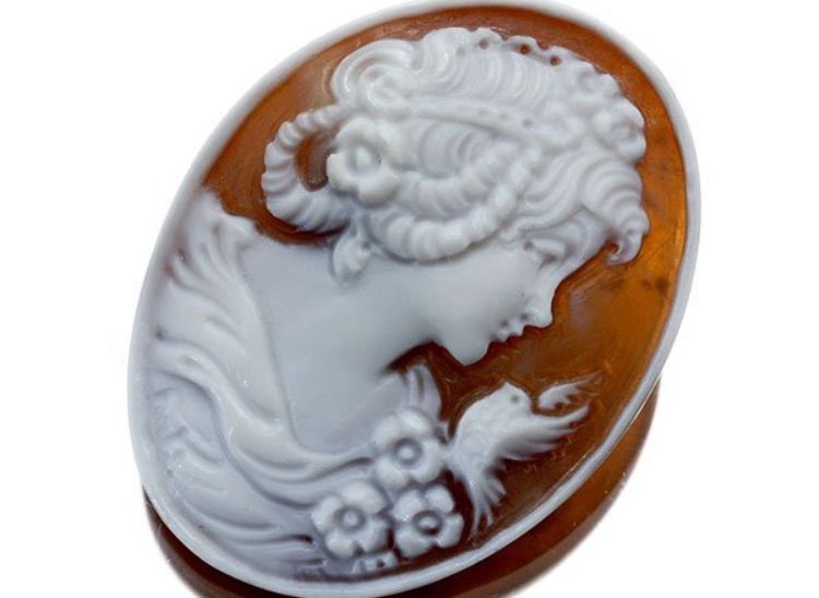 女性と小鳥　シェル　カメオ　ルース 楽天市場】 作 シェルカメオルース【Beautiful Night and Day】 : 千年