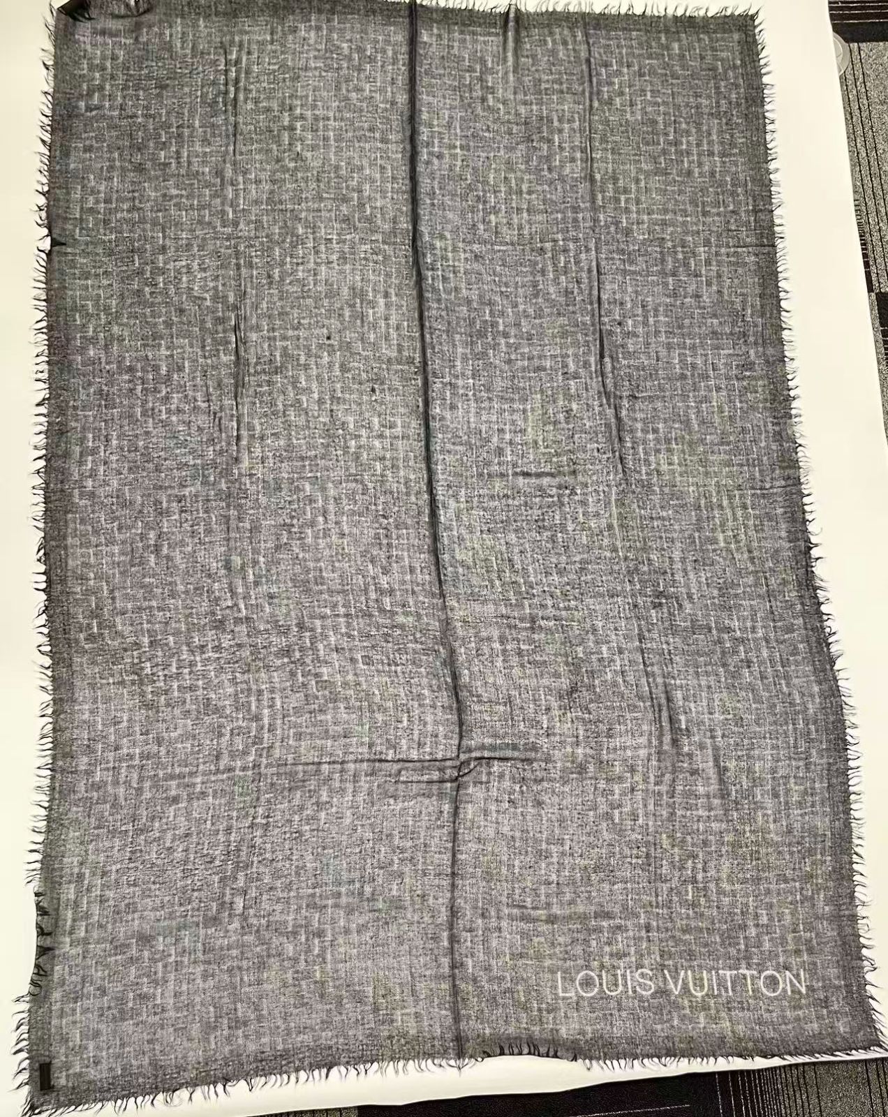 中古】LOUIS VUITTON ルイヴィトン ストール シルク カシミヤ ブラック  