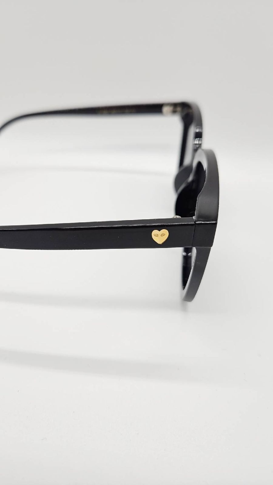 期間限定お値下げCOMME des GARCONS コムデギャルソン　サングラス COMME des GARCONS コム・デ・ギャルソン サングラス - メルカリ