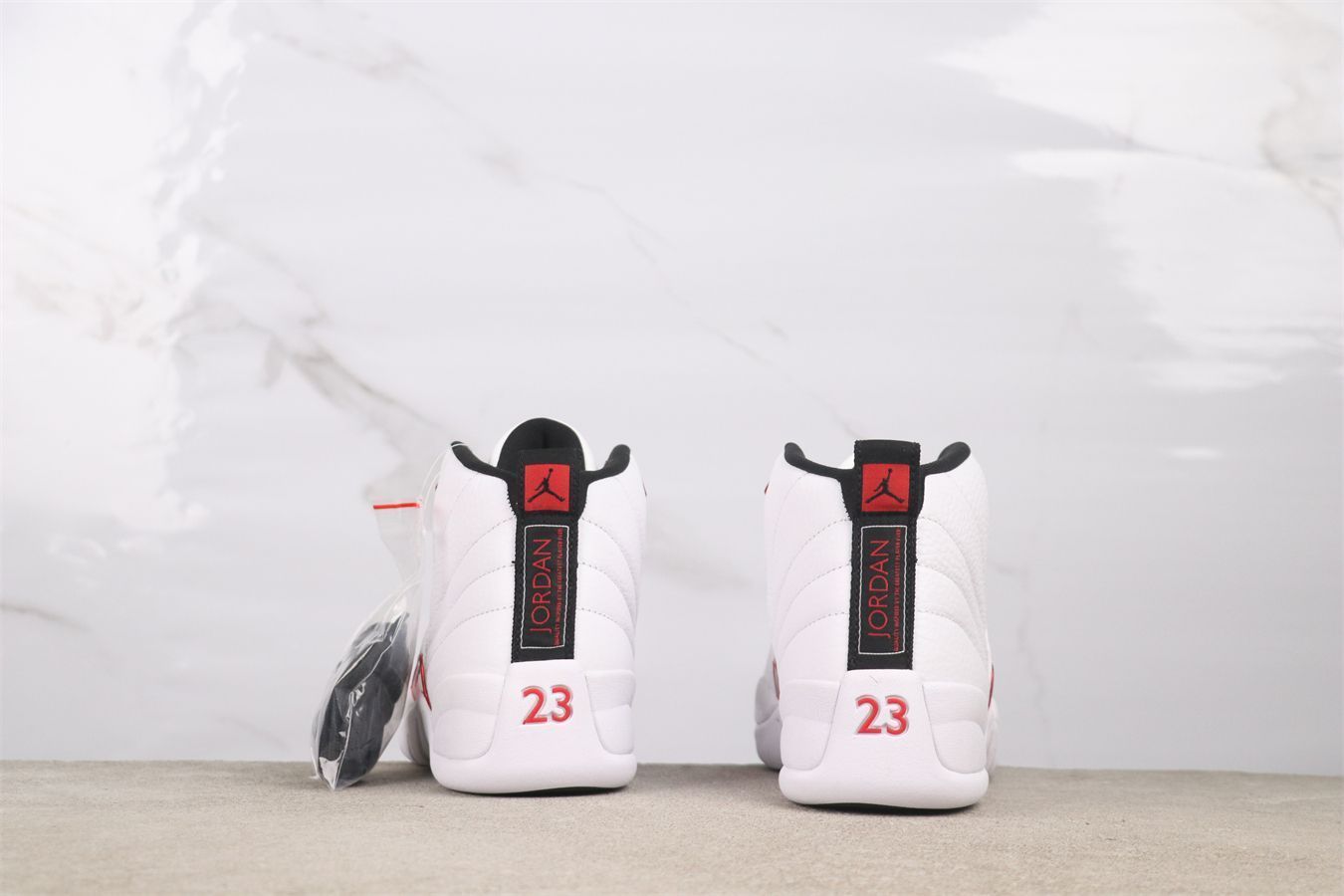 Air Jordan 12 ホワイト/ブラック/レッド 23 国内5月25日発売予定】 ナイキ エア ジョーダン 12 