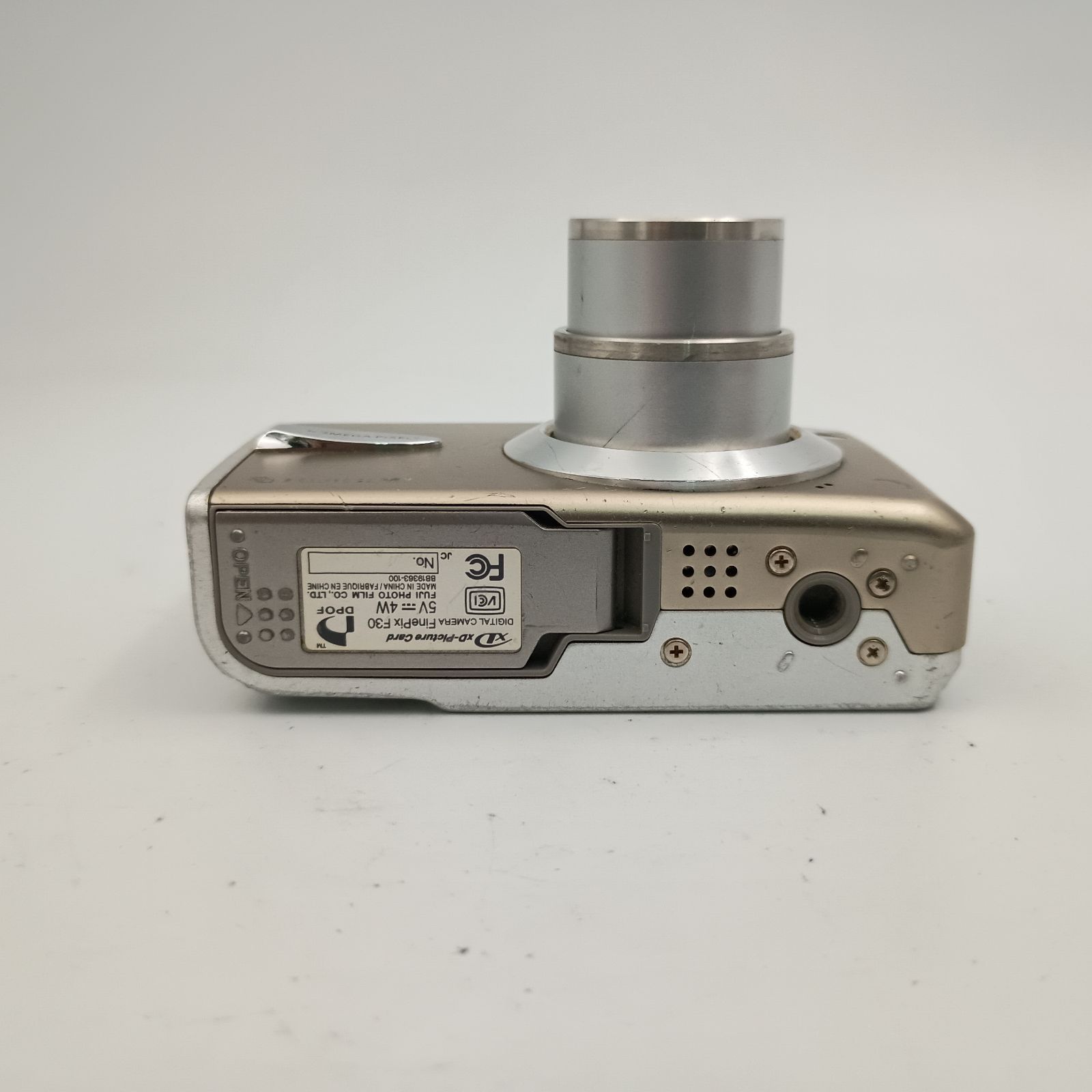 Fujifilm FinePix F30 Compact Dijital Camera Silver Gold 富士