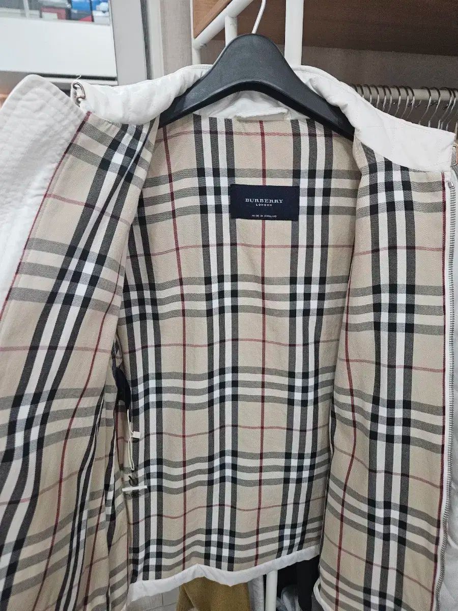 BURBERRY バーバリー