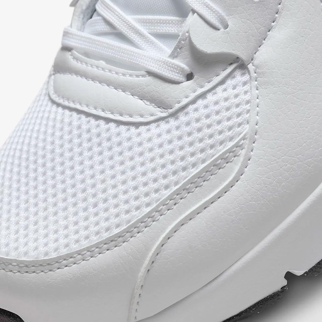 Nike Air Max エクシー　ホワイト/ブラック　FN3704-100 fn7304-100m01_4.jpg