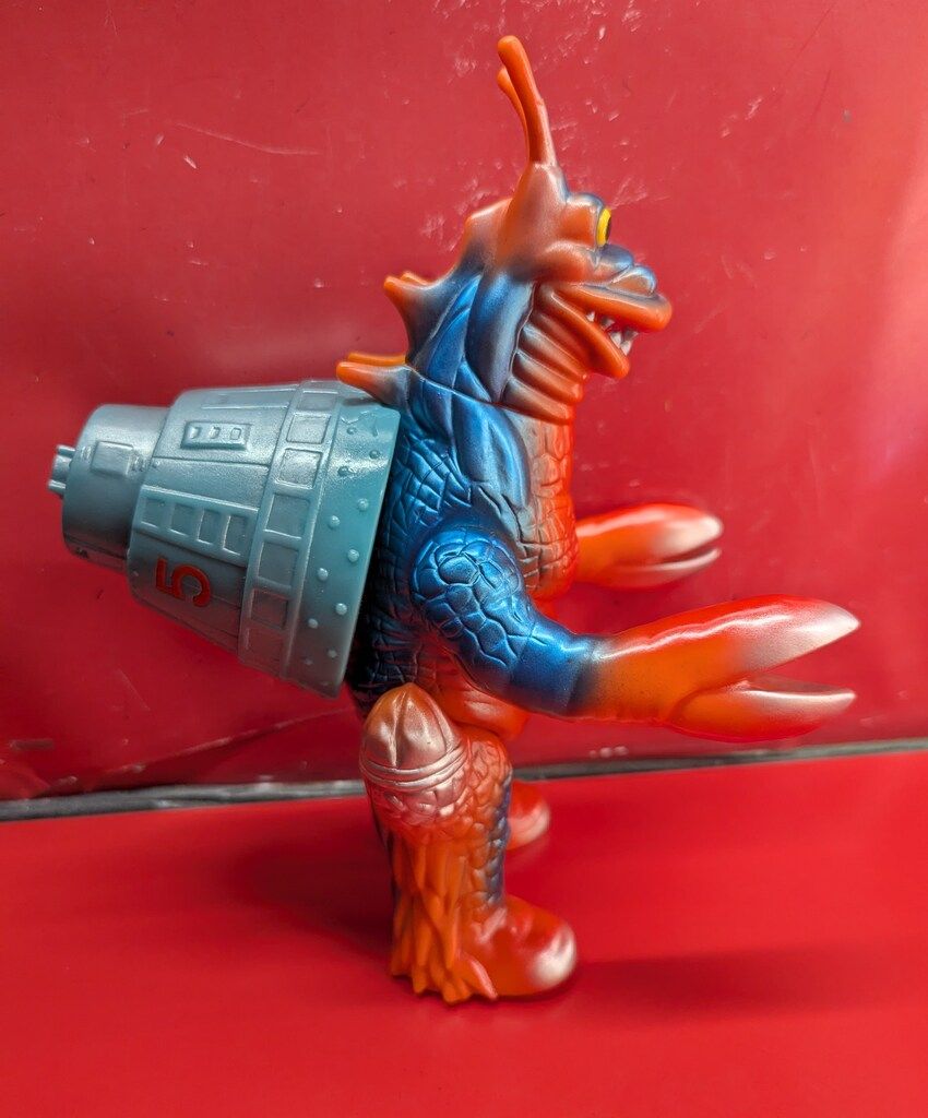 M 1号 ブルマァクタイプの怪獣シリーズ ヤドカリン