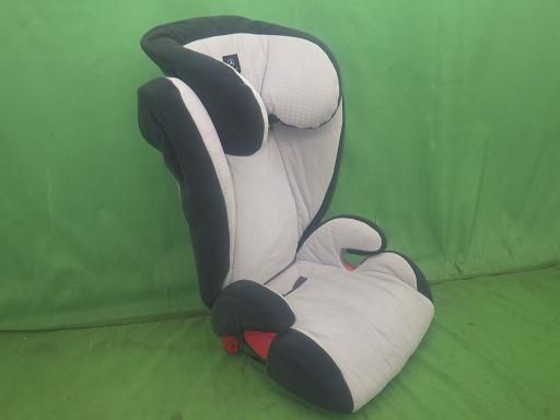 メルセデスベンツチャイルドシート