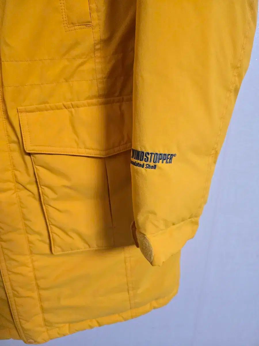 ダウンジャケット