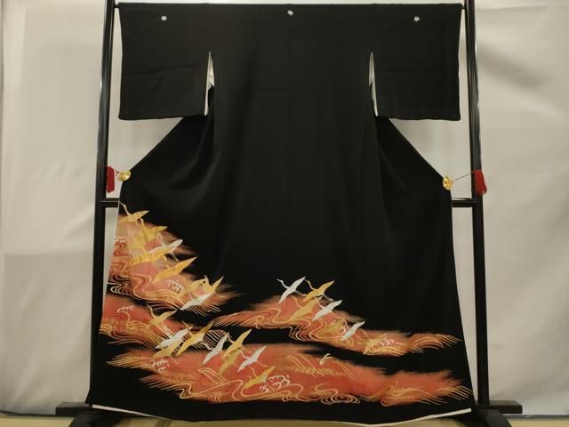 SK-055 黒留袖 比翼仕立て 広衿 衿袖裾仕付け糸付き 松文様