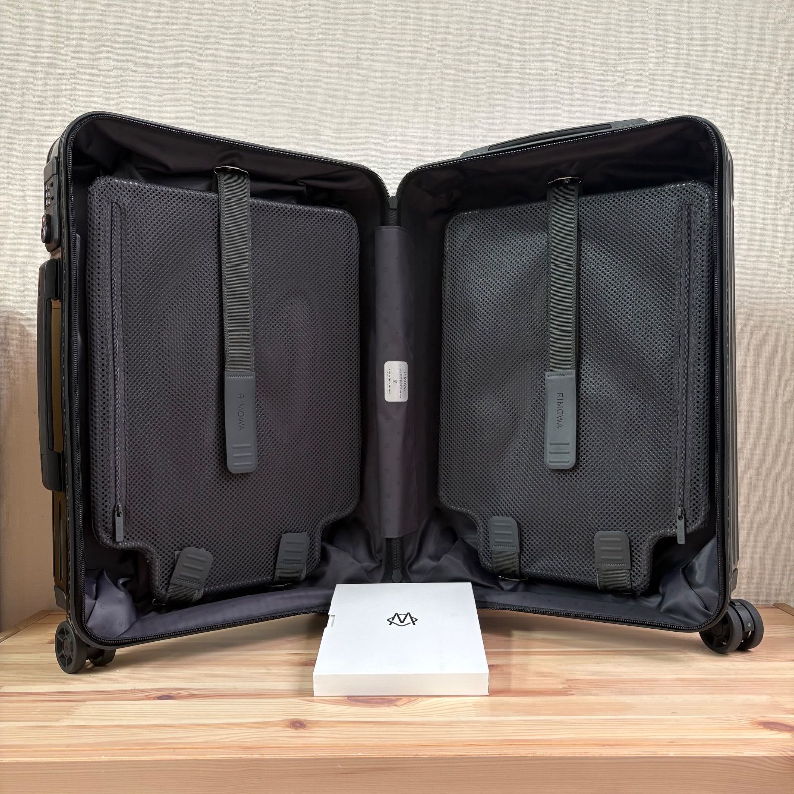 S キャリーケース