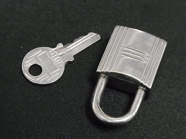 □美品□ HERMES エルメス カデナ 南京錠 パドロック 104 鍵 キー