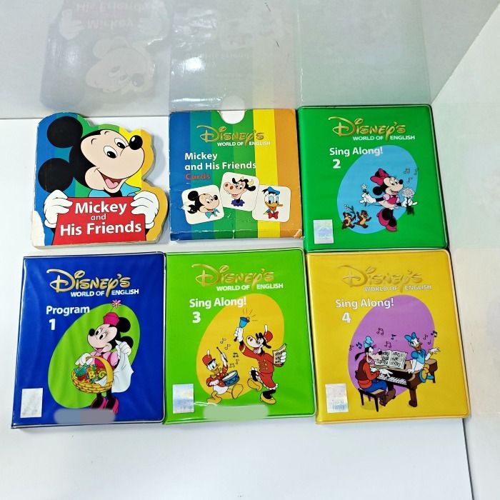 DWE CDフルセット ディズニー Disney DWE WORLD OF ENGLISH ワールド