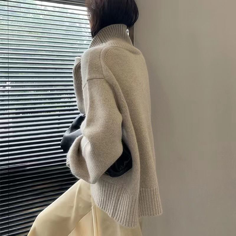 ニットセーター