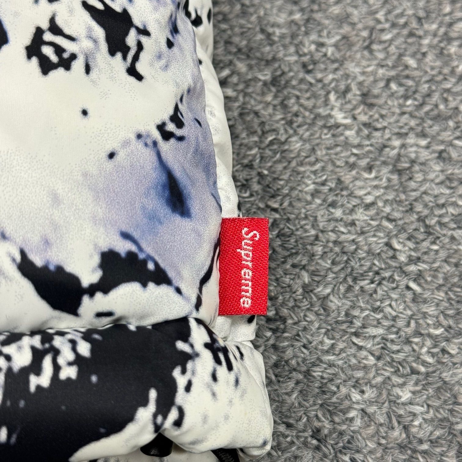国内正規 Supreme × THE NORTH FACE 17AW Mountain Baltoro Jacket 