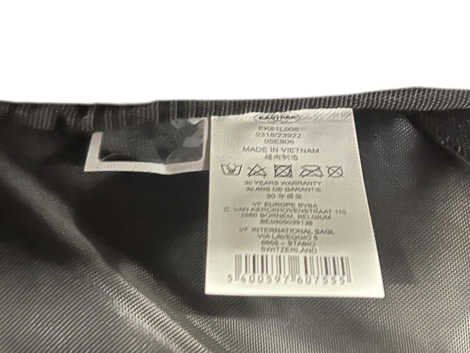  EASTPAK イーストパック EK 81 L Trans 4 M キャリーバッグ 68 ブラック 美 ランクA 軽量4 kg スーツケース キャリーケース 旅行 出張 キャリーカート 旅行かばん 小分けバッグ