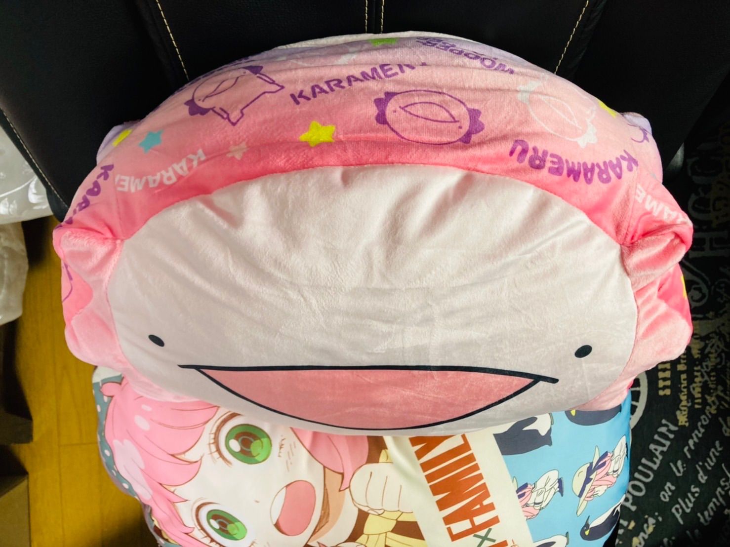 メルカリショップ】からめる ウーパールーパー 側面柄入り