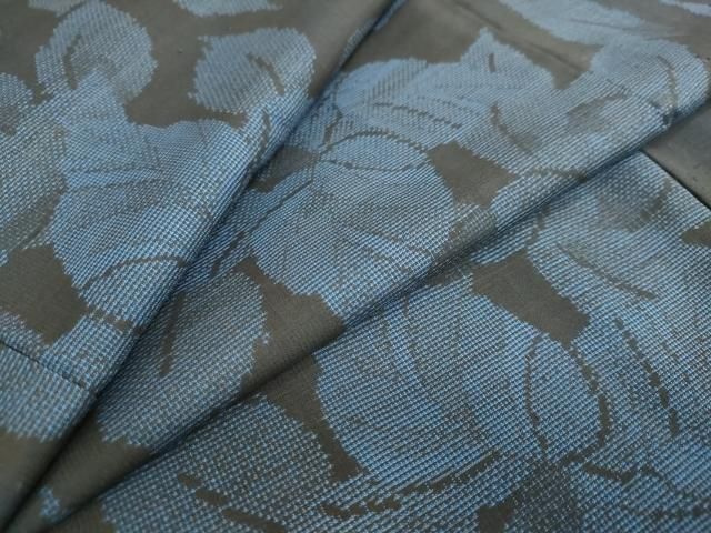 平和屋着物●本場大島紬 9マルキ 枝葉文 正絹 ♥ DAAW5471ud