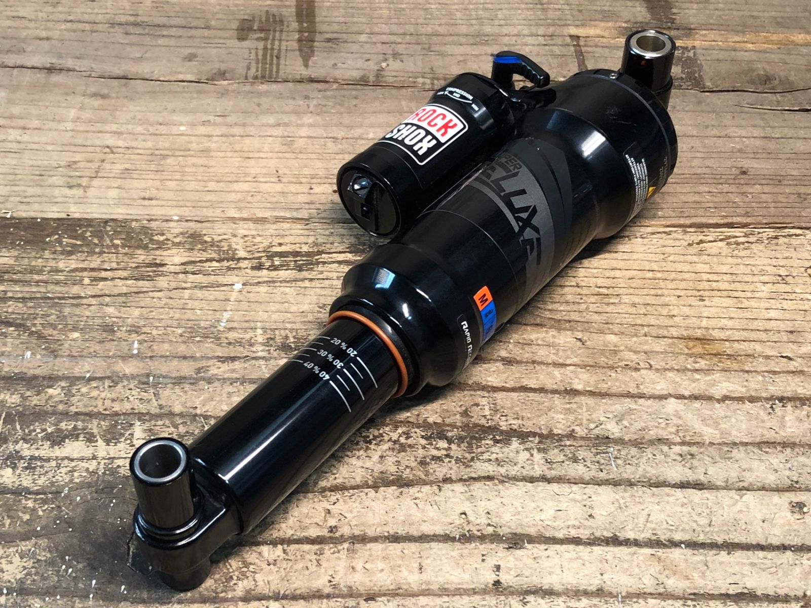 JE657 ロックショックス ROCKSHOX SUPERDELUXE RC3 リアサスペンション 230x57.5mm