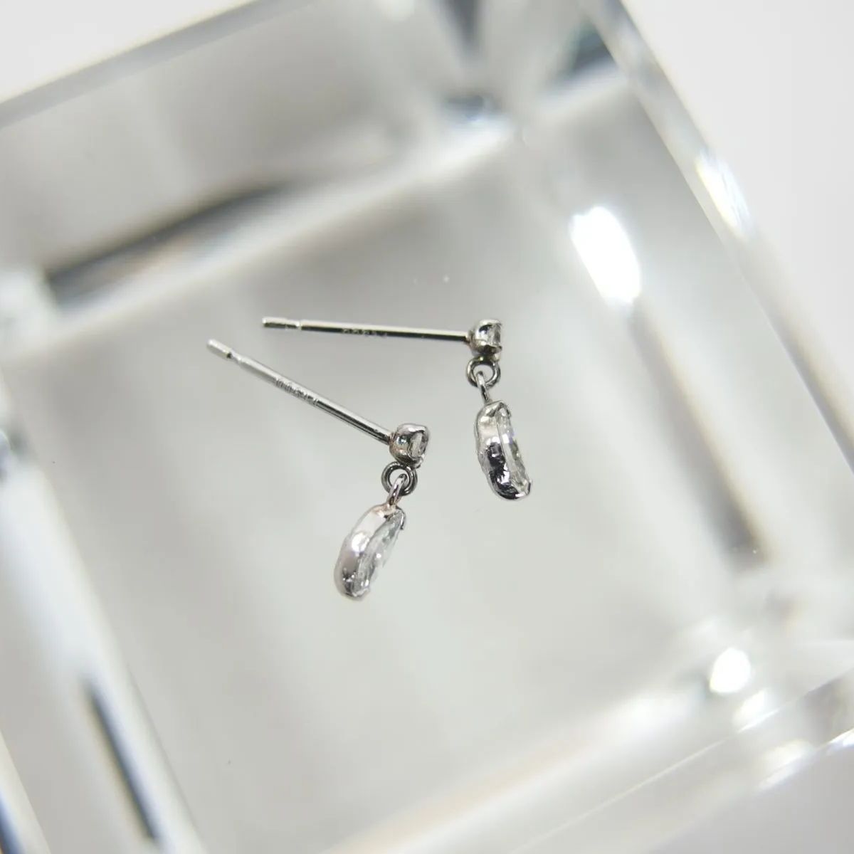 夏・お店屋さん Pt900 D0.33ct ×2 ピアス 花型 | ochge.org