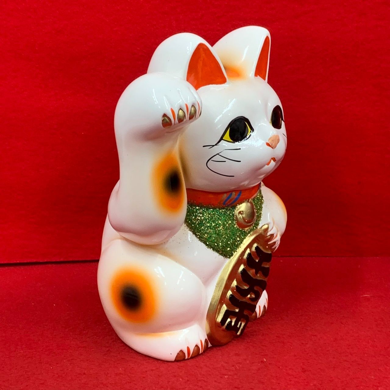 ストア 【新品】常滑焼 招き猫 6号 右手 白 来福招福 送料込 Amazon.co