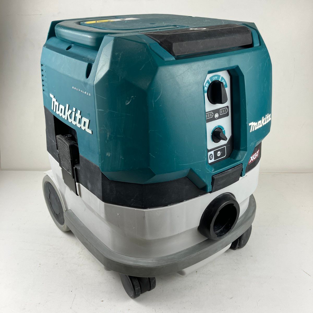 ЗЗMAKITA マキタ 40v 粉じん 業務用 充電式集じん機 バッテリー 充電器 ホース無し VC002G ブルー