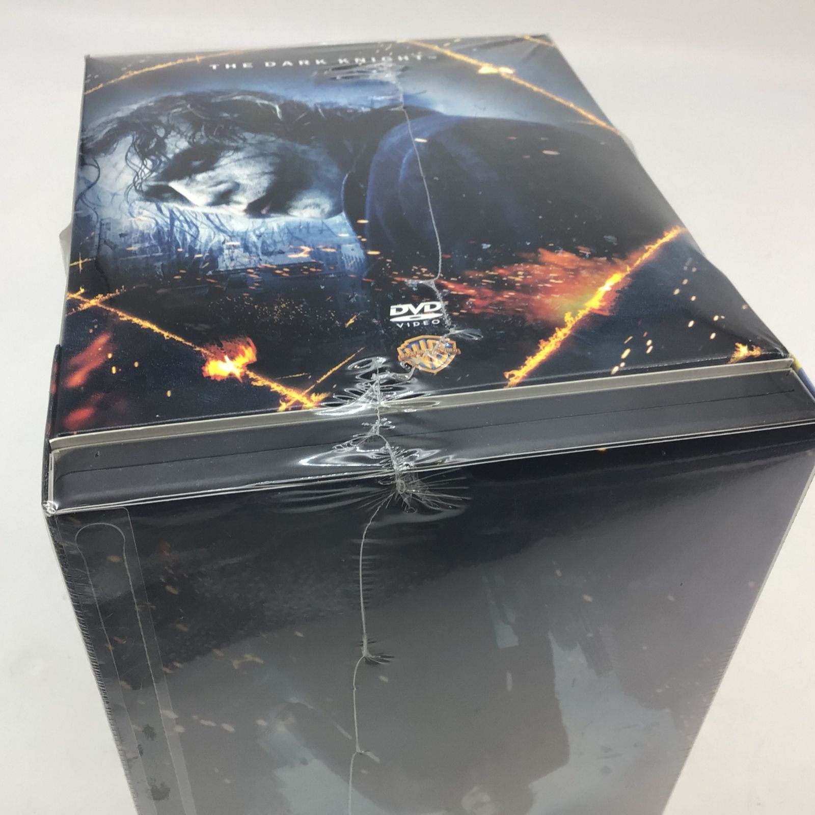 ＢＤ「ダークナイト」ＢＡＴＰＯＤプレミアムＢＯＸ（初回限定・新品・２００９年） 51SKZeUb1ZL._UF894,1000_QL80_.jpg