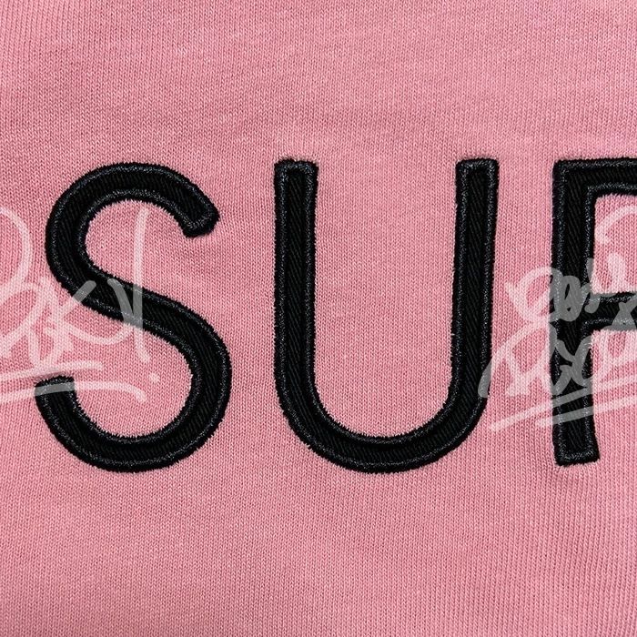 送料無料 メンズ Tシャツ ピンク Supreme シュプリーム Capital S/S