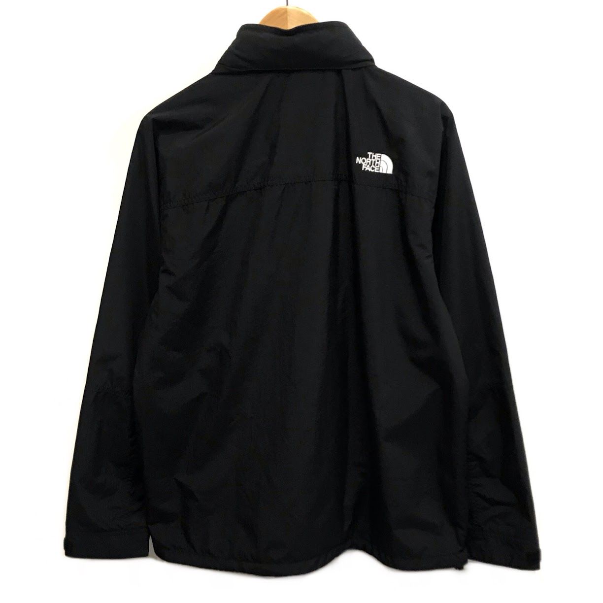 THE NORTH FACE ブラック ナイロンジャケット XL THE NORTH FACE フード付きナイロンジャケット XL ブラック