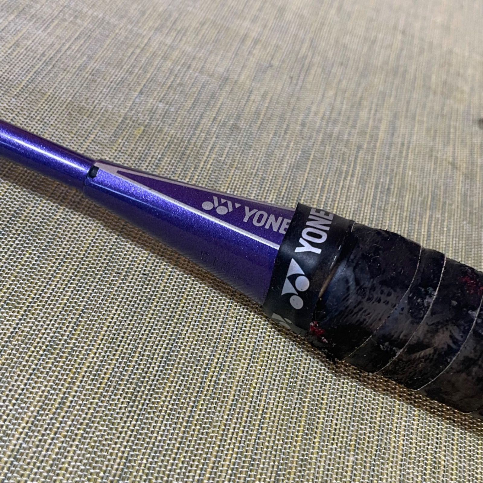 YONEX ヨネックス AEROTUS 66 バドミントン ラケット 紫 パープル