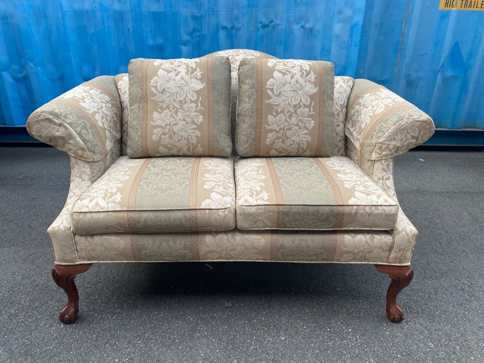 523 チェア イーセンアーレン ソファ 3人 猫脚 クラシック IDC大塚家具 523 チェア イーセンアーレン ソファ 3人 猫脚 クラシック 大塚家具 b