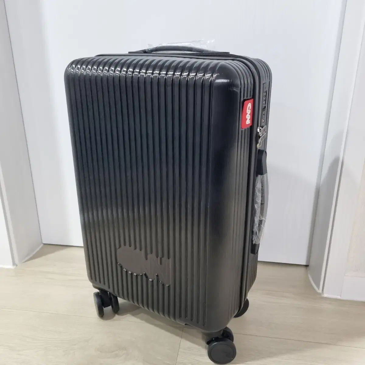<새상품>機内持ち込み手荷物 20 インチ 旅行用 キャリーケース スーツケース