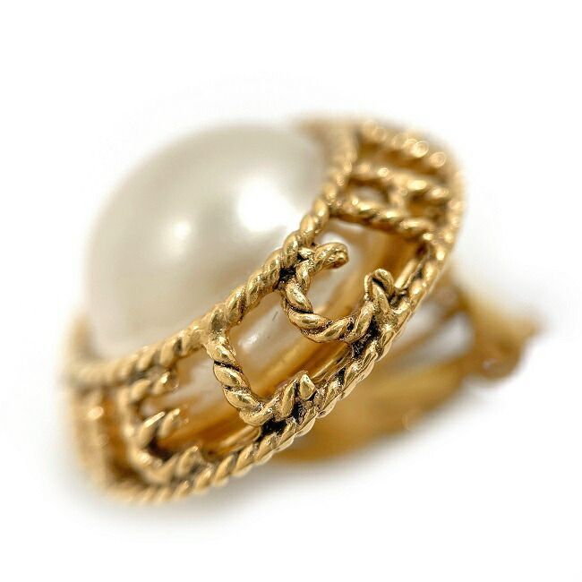 ラ*ン様 お早めの入札がお得✨【美品】CHANEL パール ゴールド イヤリング CHANEL（シャネル） ラインストーン イミテーションパール デザイン