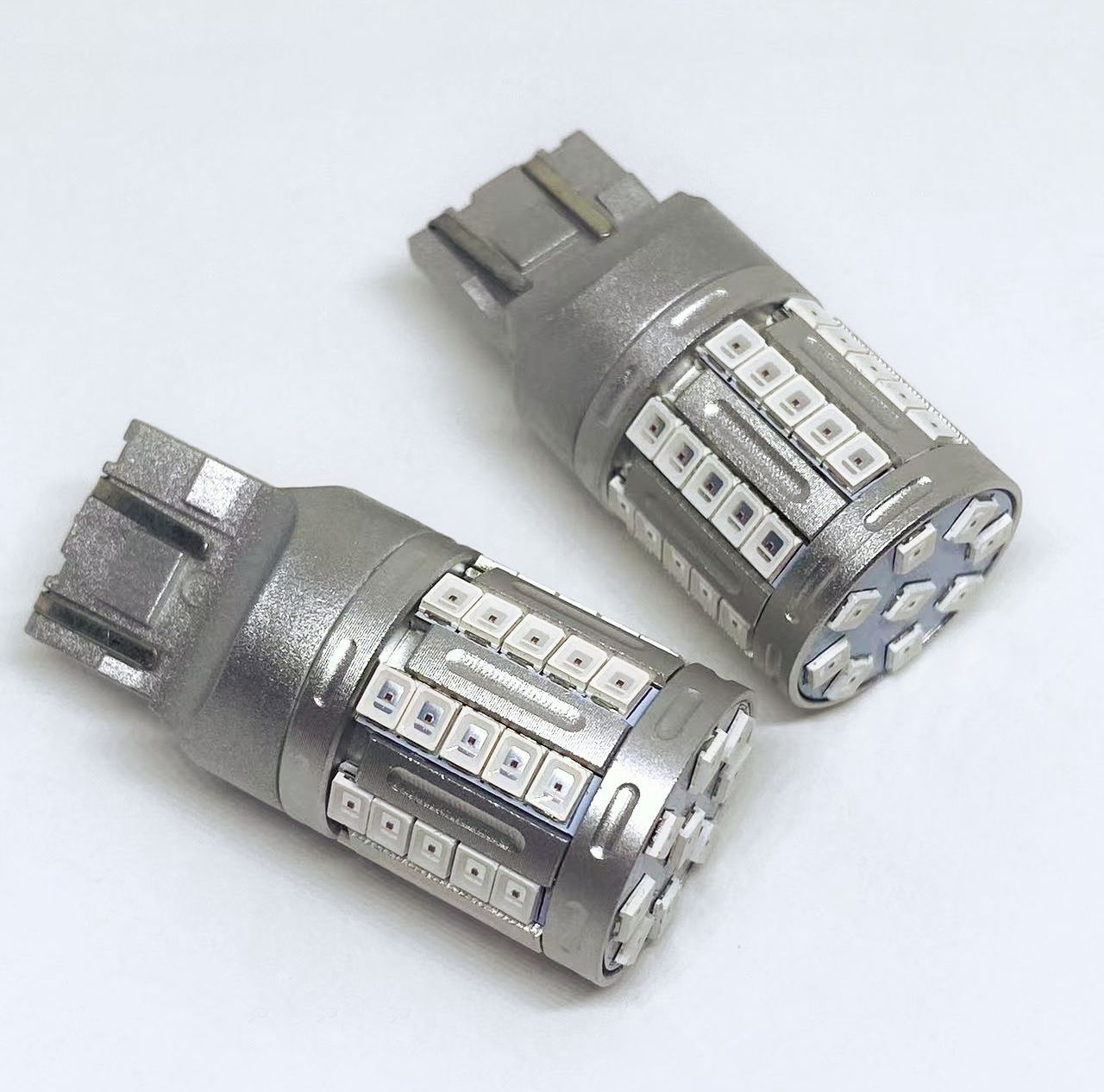 三菱 デリカD5 ( CV5W・2W ) 【車検対応】高輝度 T20 ダブル 球