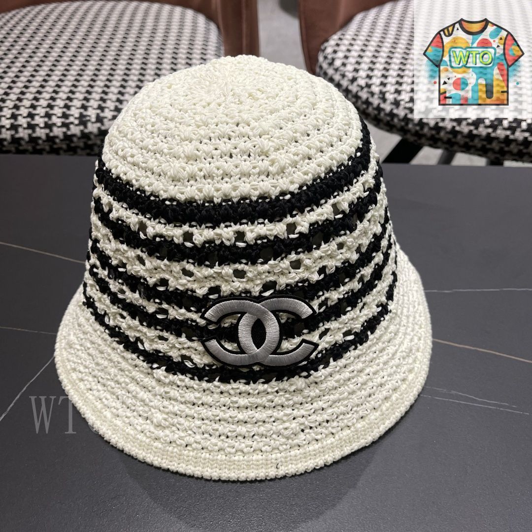 CHANELジョッキーハット さりげないオシャレ☆【CHANEL】デニム バケット ハット (CHANEL