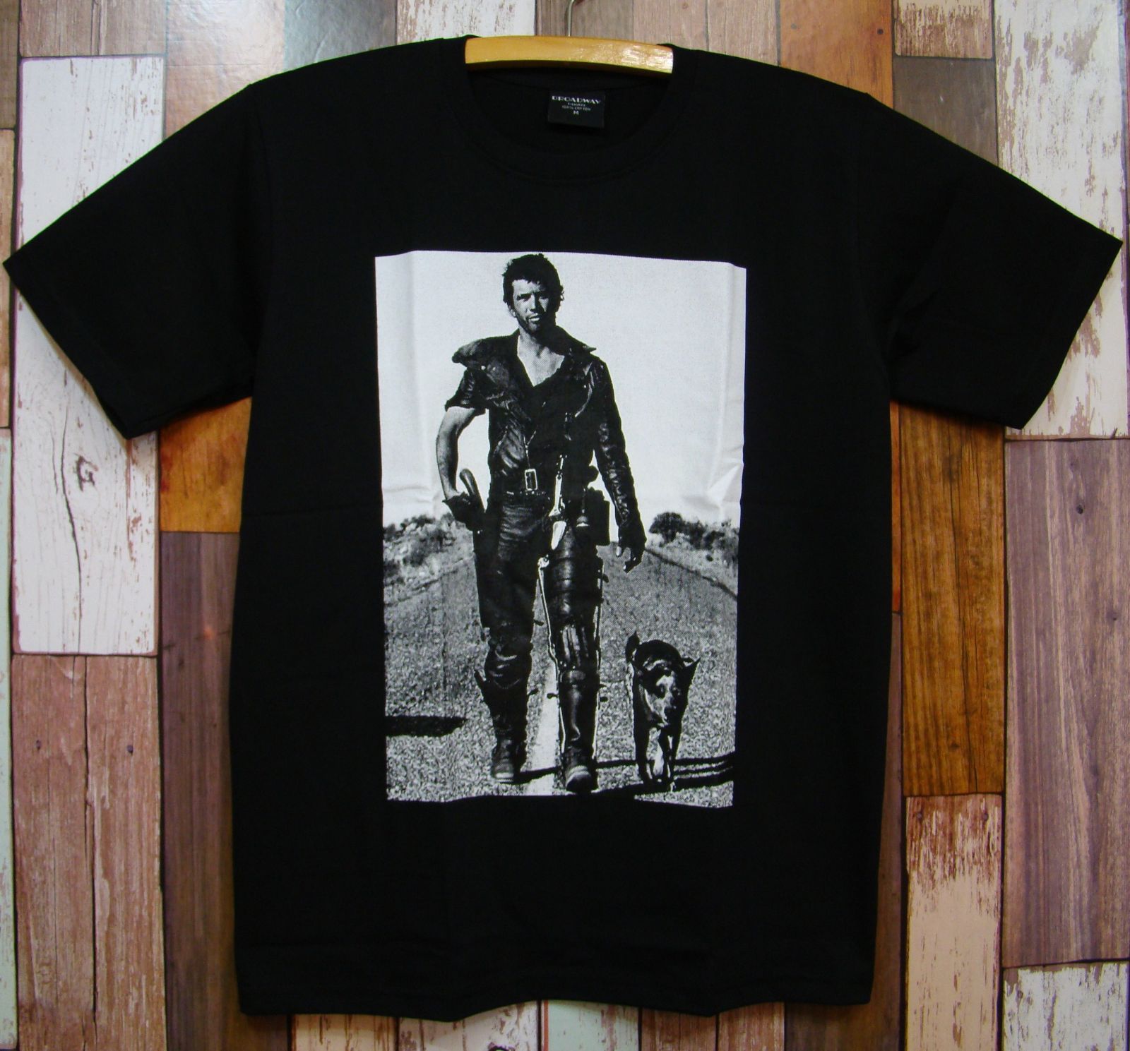 新品マッドマックス【MAD MAX】メルギブソン☆プリントTシャツ☆BWT 