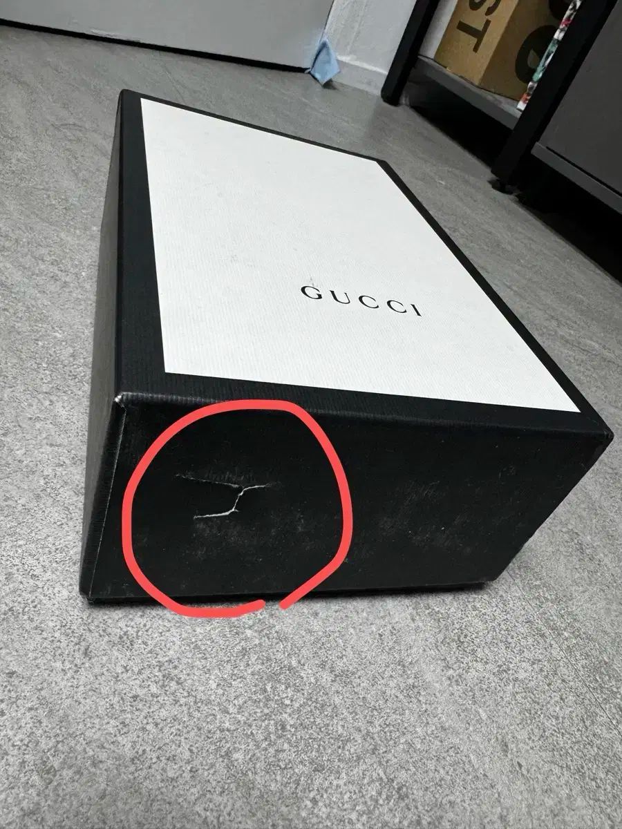 グッチ マーモント