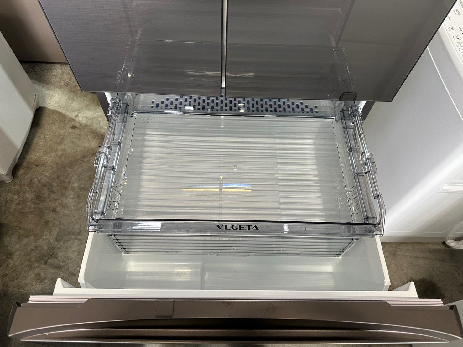 大阪送料無料☆3か月保障付き☆冷蔵庫☆東芝☆6ドア