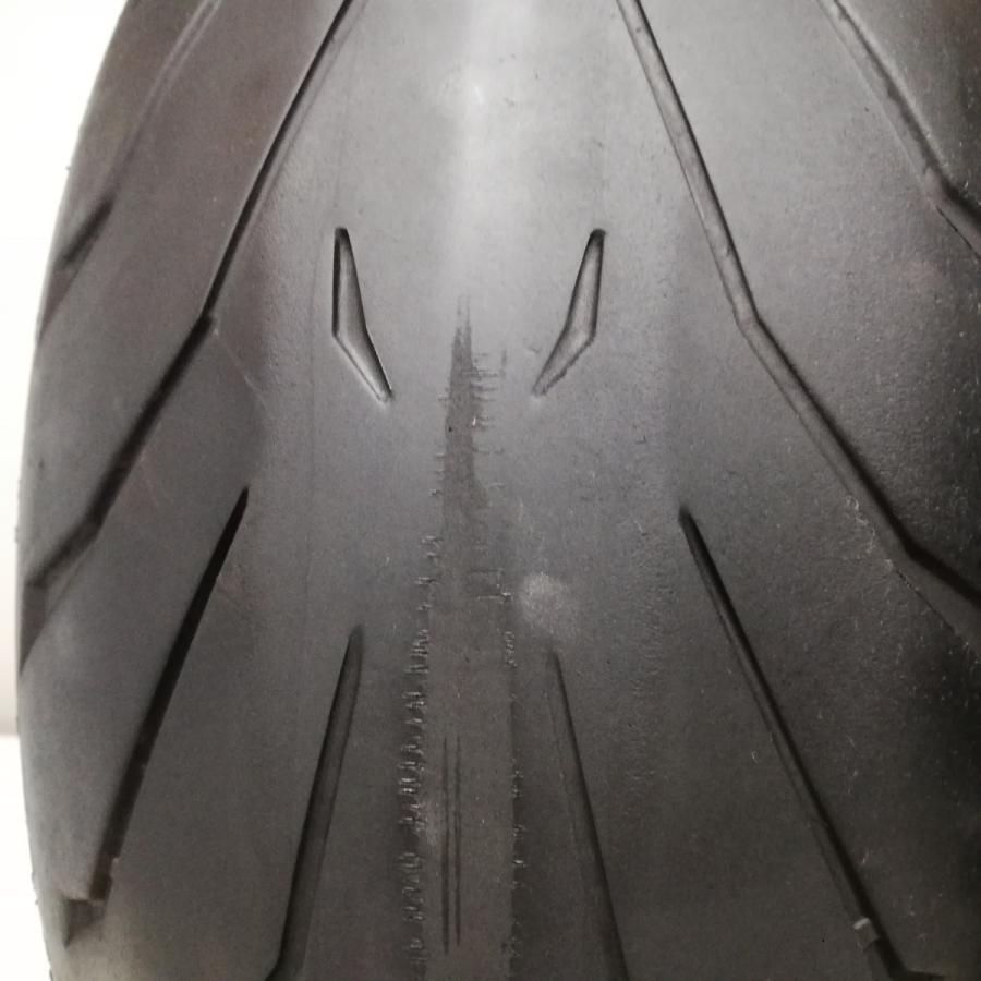 バイク用タイヤ