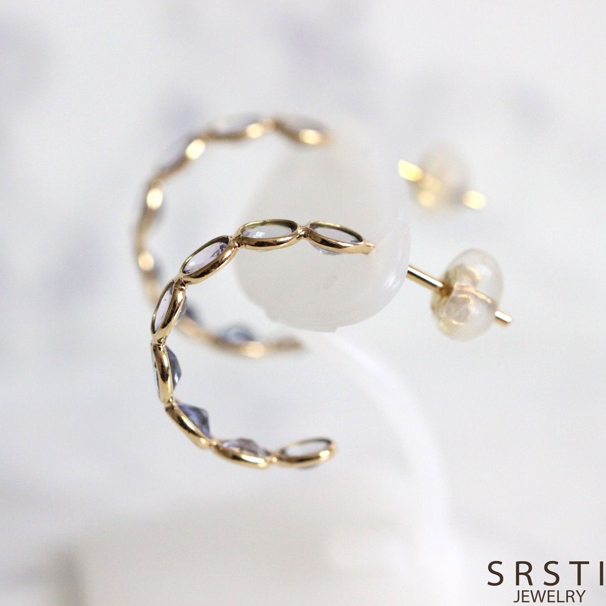 タンザナイトK14YGハーフフープピアス NEXPOTALLINN_EU