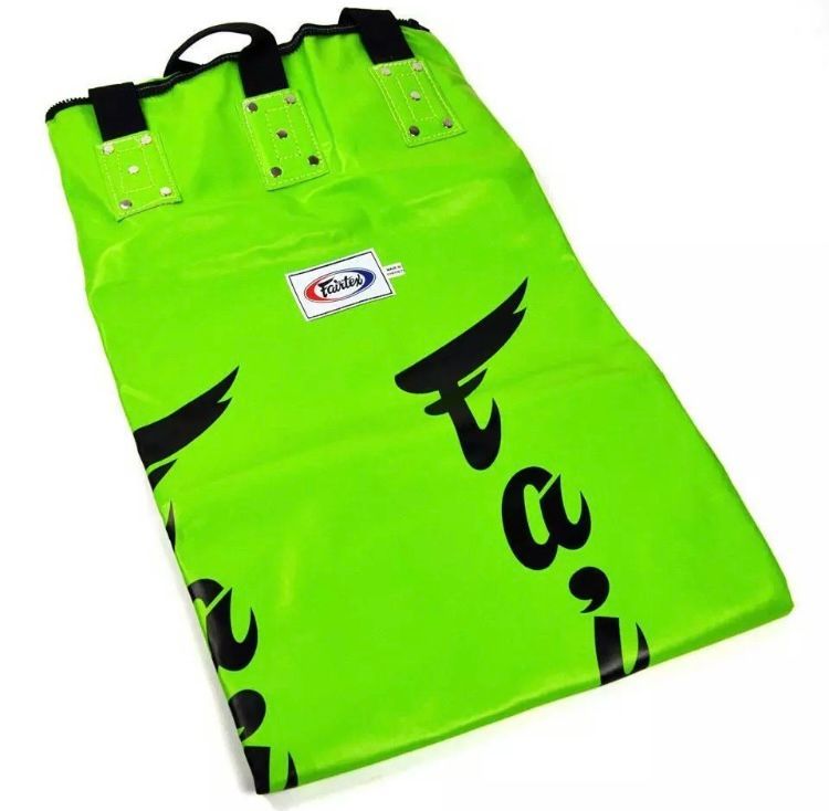 【新品】 fairtex  ムエタイ バナナサンドバック HB6 Green 新品】 Fairtex ムエタイ バナナサンドバック HB6 グリーン