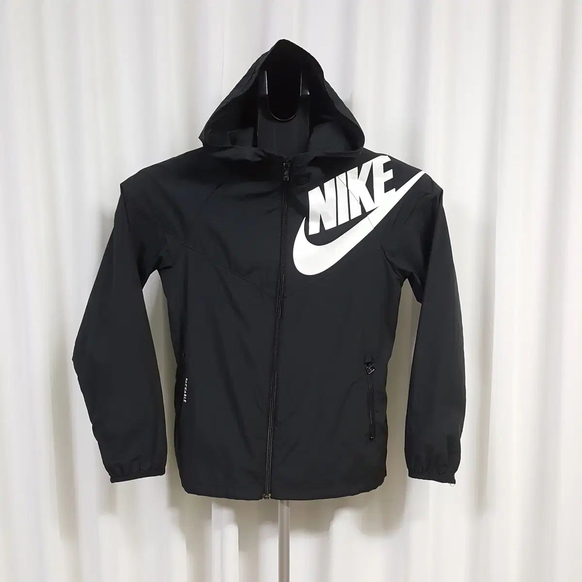 20 年 NIKE(ナイキ) ウィンドランナー ウィンドブレーカー トゥイーン 145