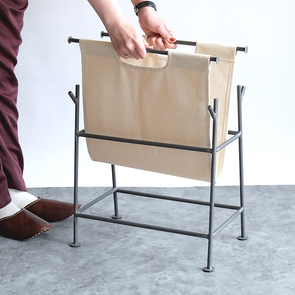 汚れたら洗えるキャンバス生地のマガジンラック 細部までこだわったマガジンラック