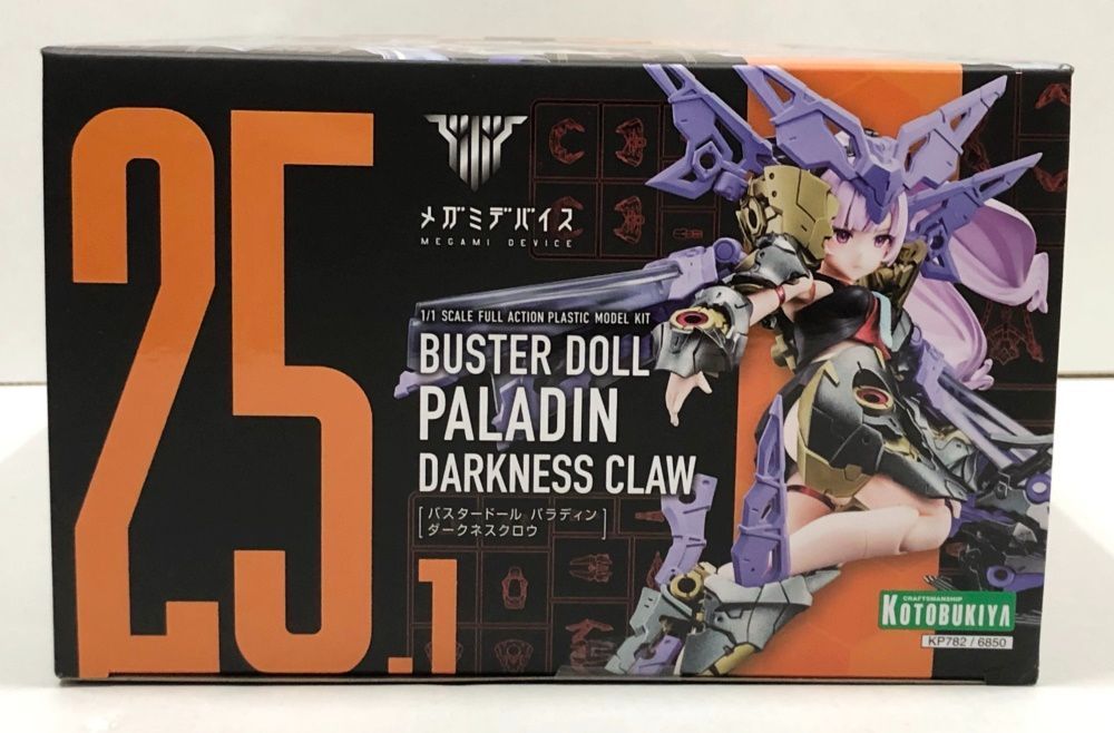 34.【未開封】 BUSTER DOLL パラディン DARKNESS CLAW 1/1