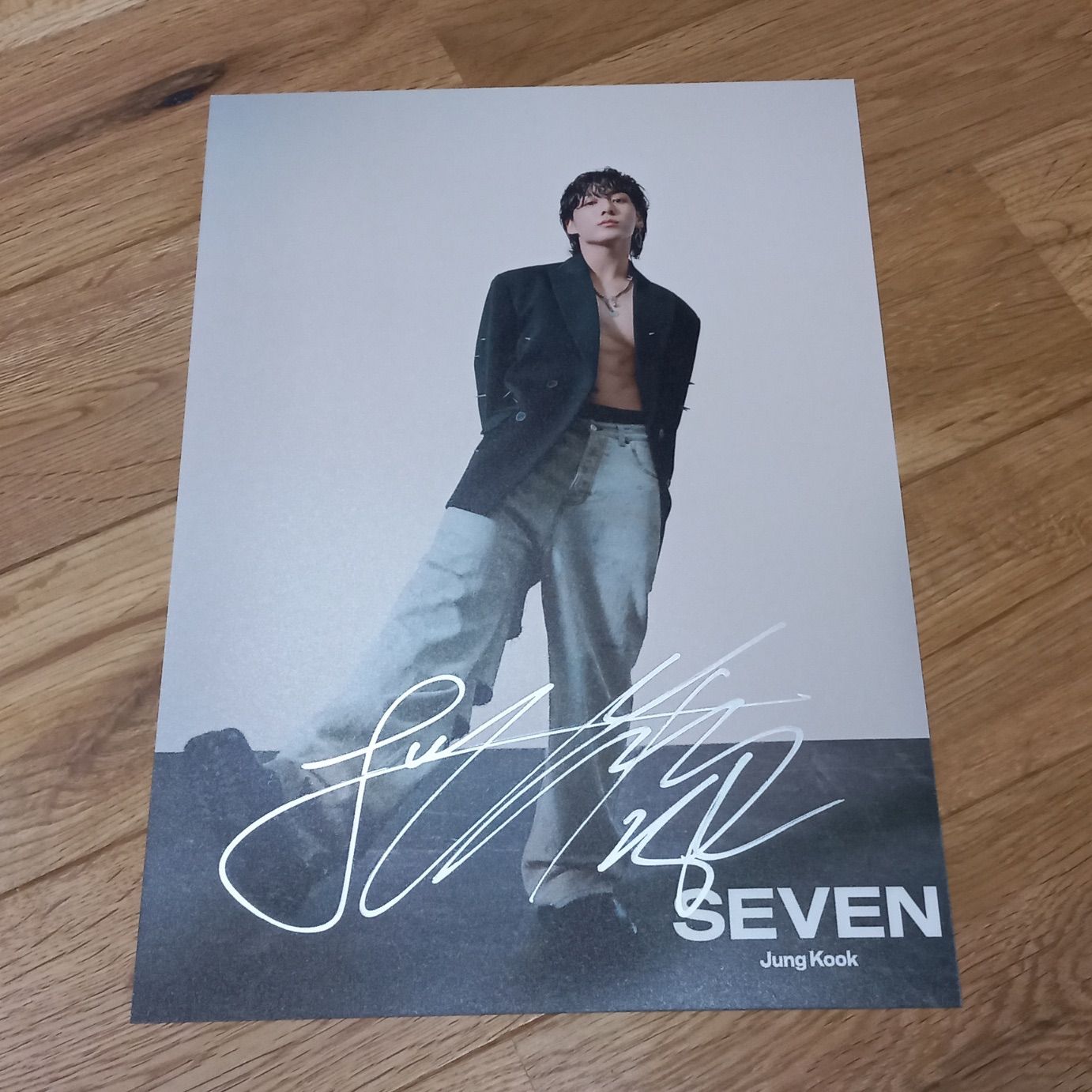 専用)ジョングク(BTS) 直筆サイン「SEVEN」スチール写真 ジョングク(BTS) 直筆サイン「SEVEN」スチール写真 - メルカリ