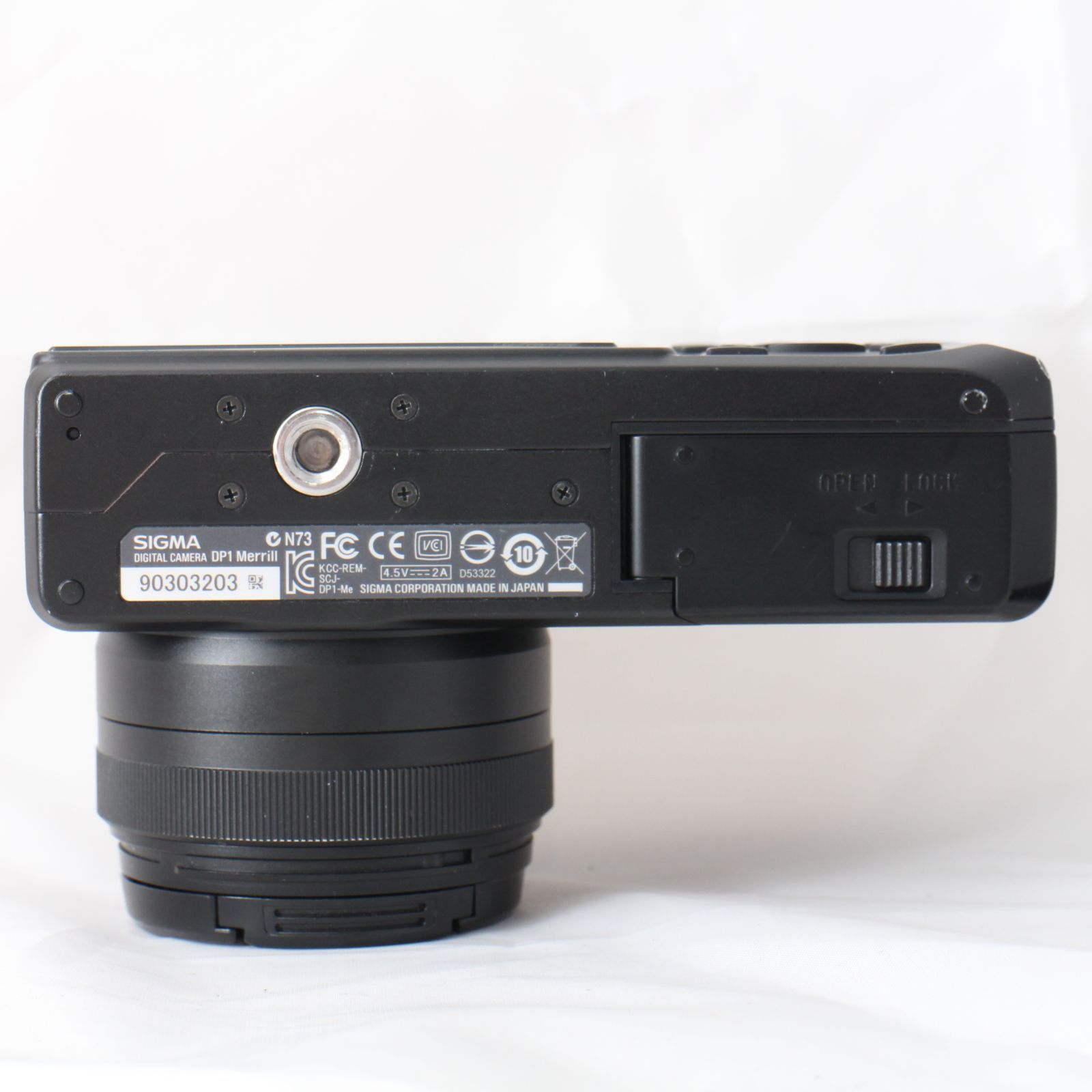 ☆良品☆ SIGMA DP1 Merrill デジタルカメラ 4600万画素 FoveonX3