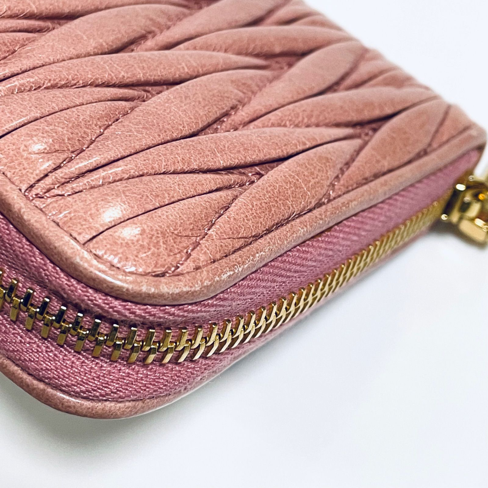 ミュウミュウ miumiu wallet 钱包 ジップアラウンドファスナー 